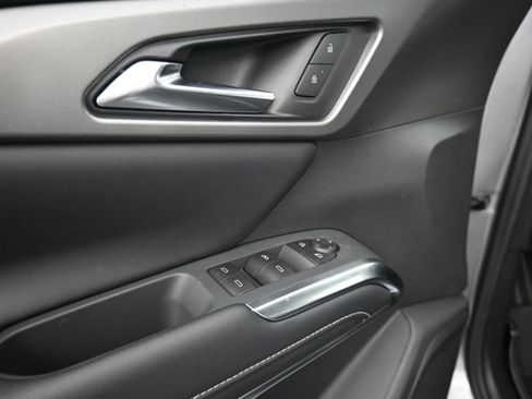 New 2026 Chevrolet Traverse LT FWD image 26