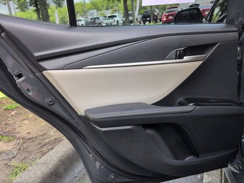 Used 2025 Toyota Camry XLE w/ Premium Plus Package FWD image 27