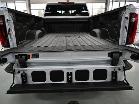 New 2026 GMC Sierra 3500 Denali w/ Denali Reserve Package image 8