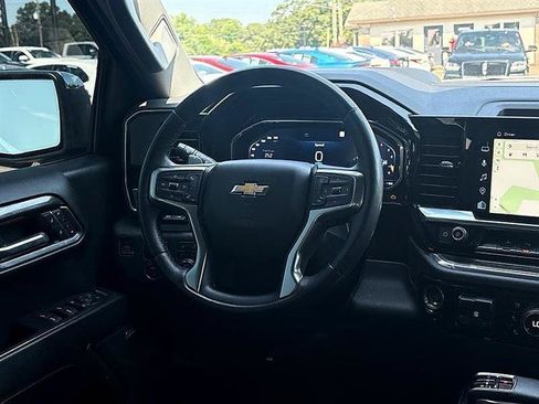 Used 2023 Chevrolet Silverado 1500 LTZ w/ Technology Package AWD/4WD image 45
