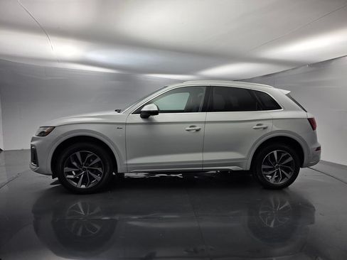 Used 2023 Audi Q5 2.0T Premium Plus w/ Premium Plus Package AWD/4WD image 7