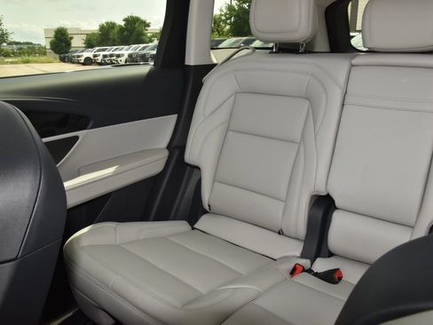 New 2026 Lincoln Nautilus Premier AWD/4WD image 19