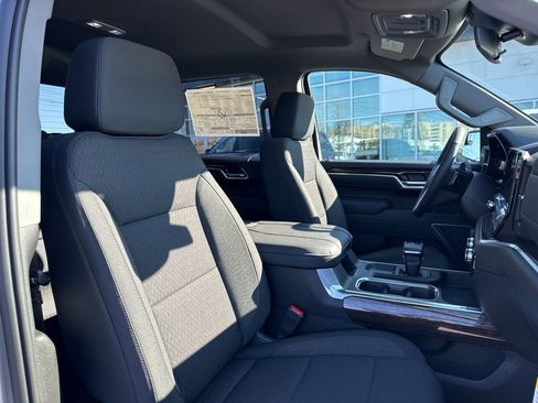 New 2026 GMC Sierra 1500 Elevation image 22