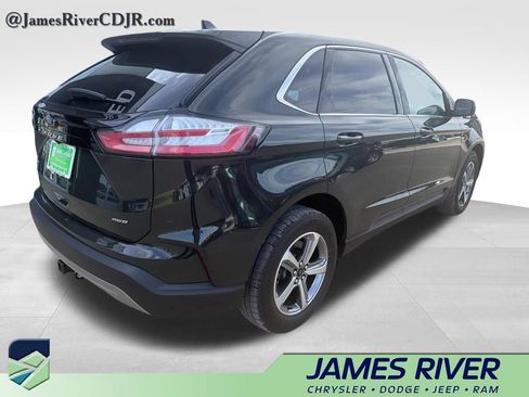 Used 2024 Ford Edge SEL w/ Convenience Package AWD/4WD image 6