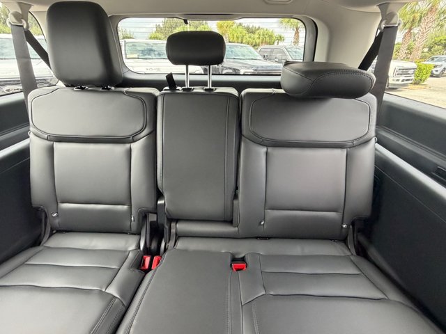 New 2027 Ford Expedition Max Active RWD image 16