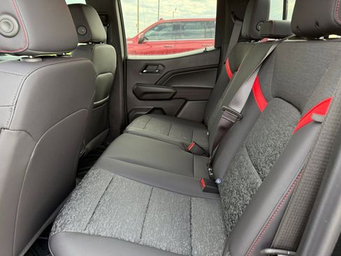 New 2025 Chevrolet Colorado Z71 image 16