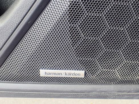 Used 2020 Subaru Outback Touring XT image 21