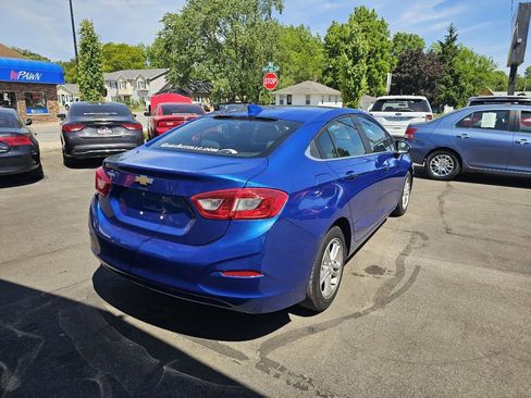 Used 2016 Chevrolet Cruze LT w/ Convenience Package FWD image 11