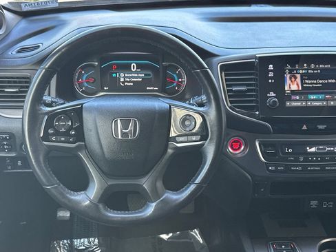 Used 2021 Honda Pilot Special Edition image 11