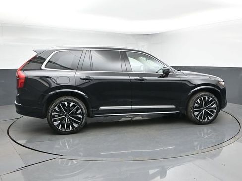 New 2026 Volvo XC90 B6 Ultra w/ Protection Package Premier AWD/4WD image 9