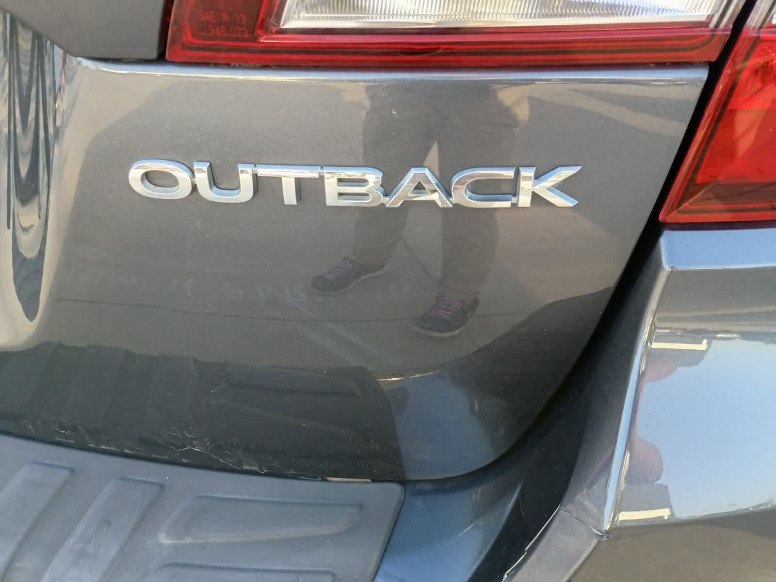 Used 2016 Subaru Outback 2.5i Premium AWD/4WD image 6