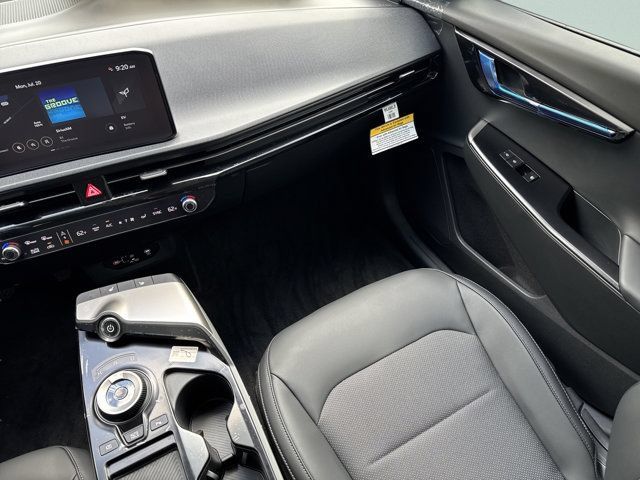 New 2026 Kia EV6 Light RWD image 16