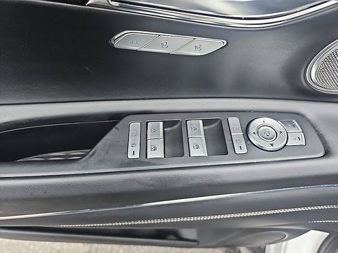 Used 2024 Genesis GV80 2.5T w/ Advanced Package AWD/4WD image 13