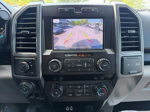 Used 2019 Ford F150 XLT w/ Equipment Group 302A Luxury RWD image 18