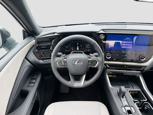 New 2026 Lexus TX 350 FWD image 18