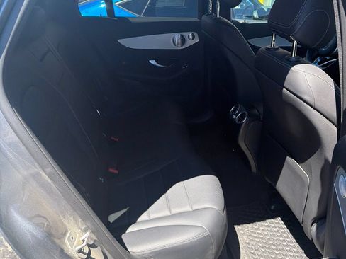 Used 2021 Mercedes-Benz GLC 300 4MATIC image 11