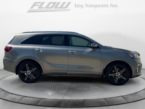 Used 2019 Kia Sorento SX FWD image 10