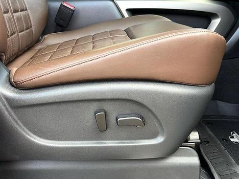 Used 2024 Nissan Titan Platinum Reserve w/ Moonroof Package image 71