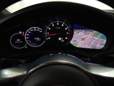 Used 2020 Porsche Cayenne AWD/4WD image 22