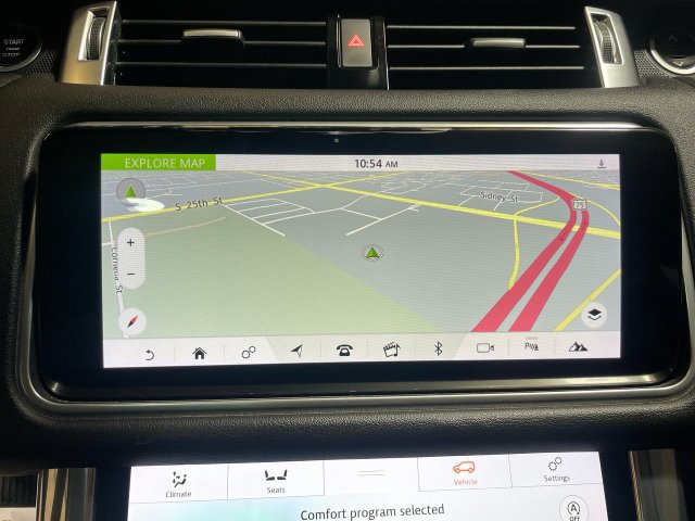 Used 2018 Land Rover Range Rover Sport HSE AWD/4WD image 18