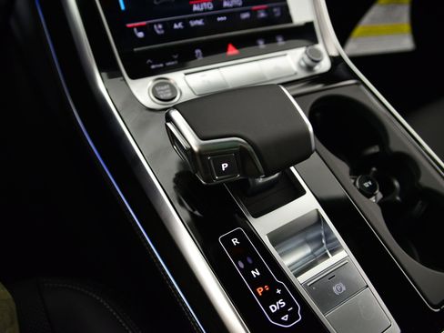 New 2026 Audi Q8 Premium Plus image 15