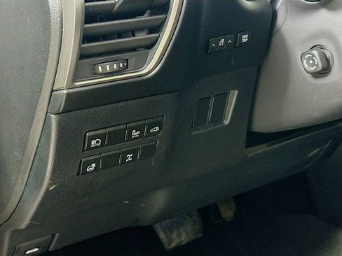 Used 2019 Lexus NX 300 Base image 10