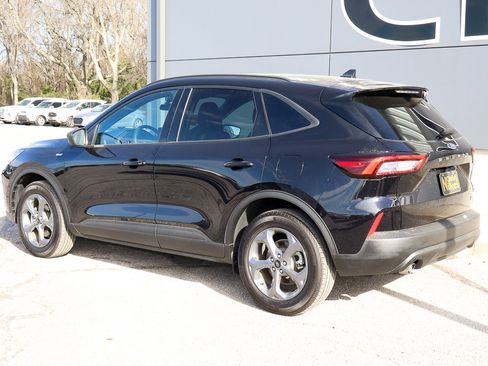 Used 2025 Ford Escape ST-Line image 6