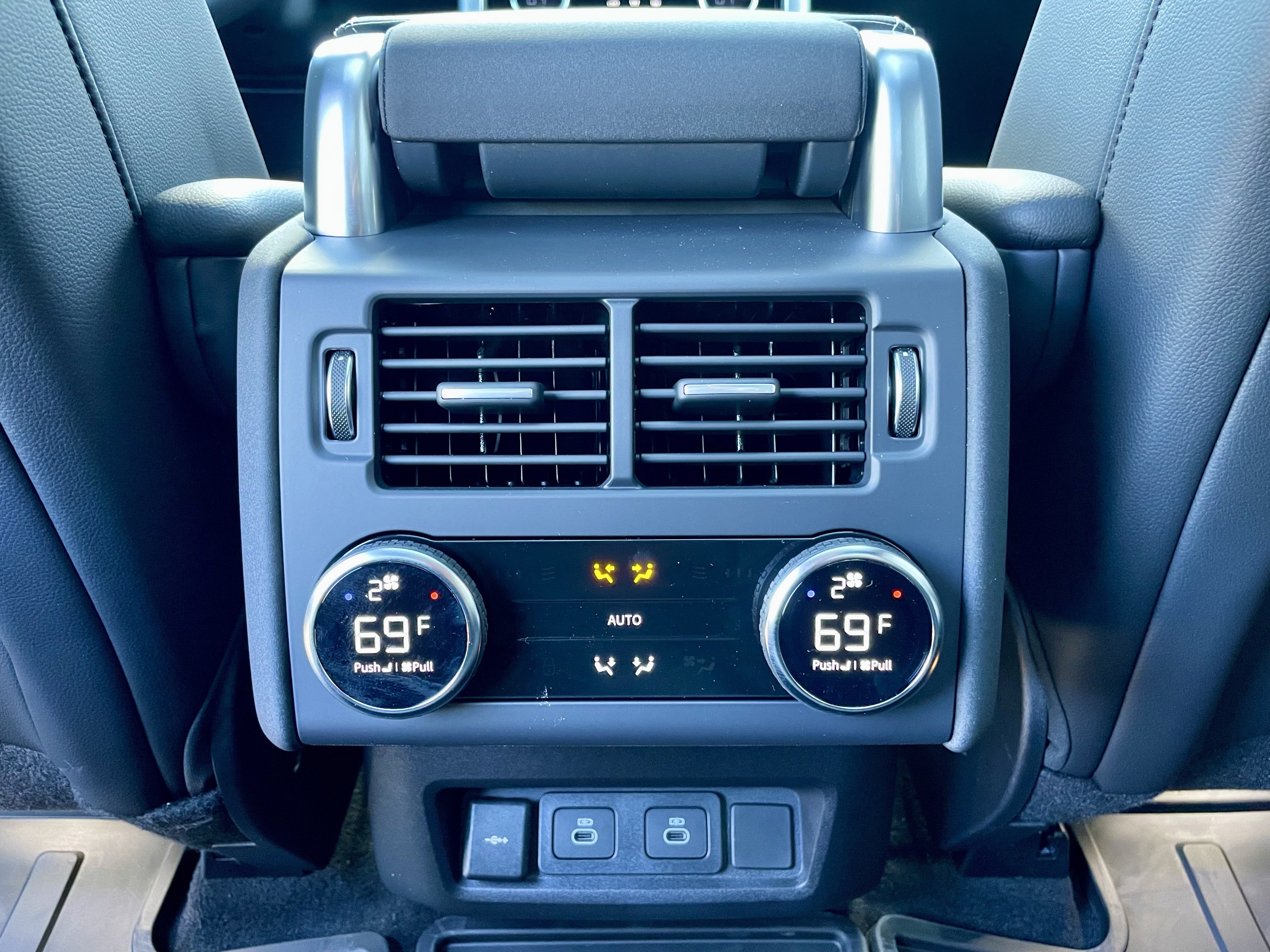 New 2026 Land Rover Discovery Dynamic SE AWD/4WD image 26
