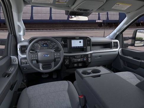 New 2026 Ford F350 XL AWD/4WD image 9