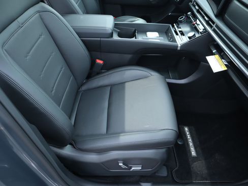 New 2026 Hyundai Santa Fe Limited FWD image 14