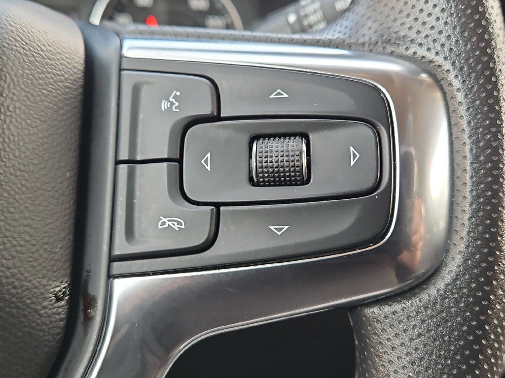 Used 2025 Chevrolet Blazer LT FWD image 22