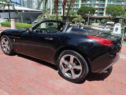 Used 2007 Pontiac Solstice GXP w/ Premium Package RWD image 6