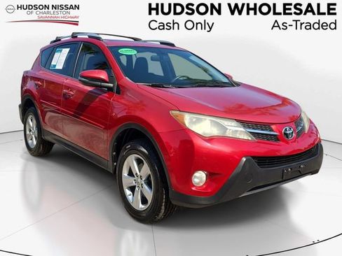 Used 2013 Toyota RAV4 XLE FWD image 1