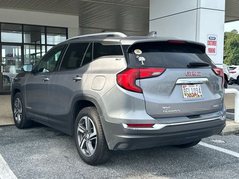 Used 2021 GMC Terrain SLT w/ LPO, Floor Liner Package AWD/4WD image 2