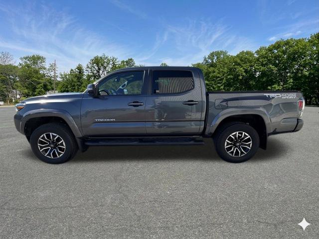 Used 2023 Toyota Tacoma TRD Sport AWD/4WD image 5
