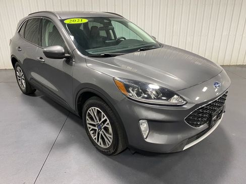 Used 2021 Ford Escape SEL image 18