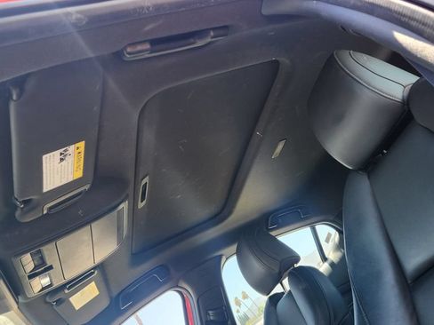 Used 2023 MAZDA MAZDA3 s FWD image 11