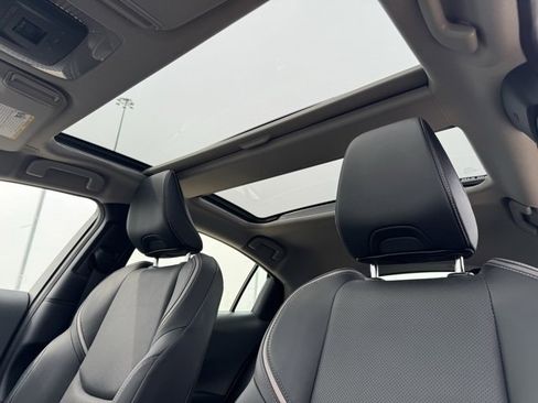 Used 2025 Toyota Prius LE image 15