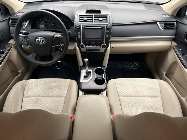 Used 2014 Toyota Camry LE FWD image 14