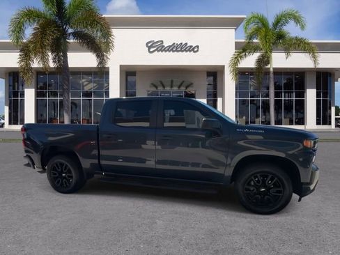 Used 2021 Chevrolet Silverado 1500 Custom image 17