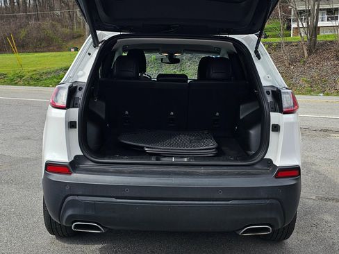 Used 2019 Jeep Cherokee Latitude Plus image 25