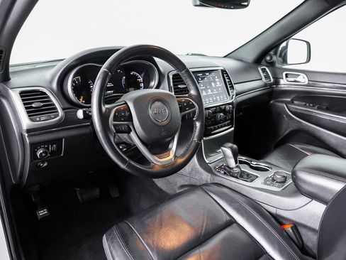 Used 2022 Jeep Grand Cherokee Limited image 28