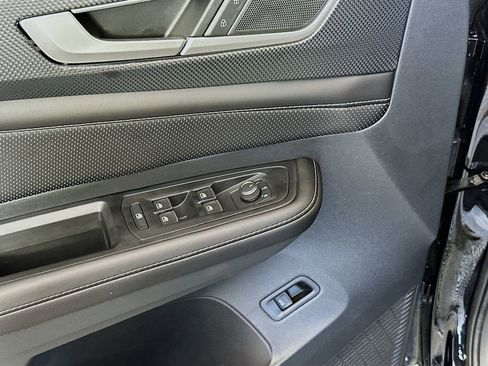 New 2026 Volkswagen Atlas Cross Sport SEL R-Line AWD/4WD image 18