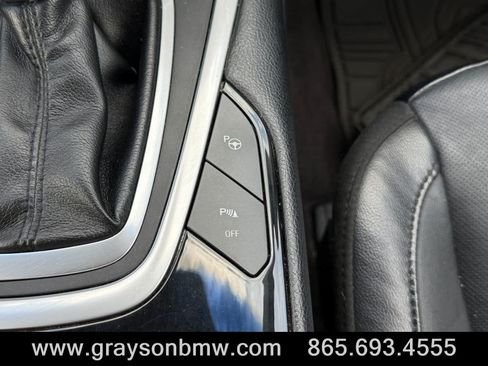 Used 2016 Ford Edge Titanium w/ Equipment Group 302A AWD/4WD image 26