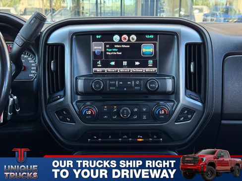 Used 2015 Chevrolet Silverado 2500 LTZ w/ LTZ Plus Package image 32