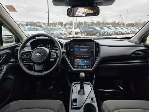 Used 2024 Subaru Crosstrek 2.0i AWD/4WD image 11