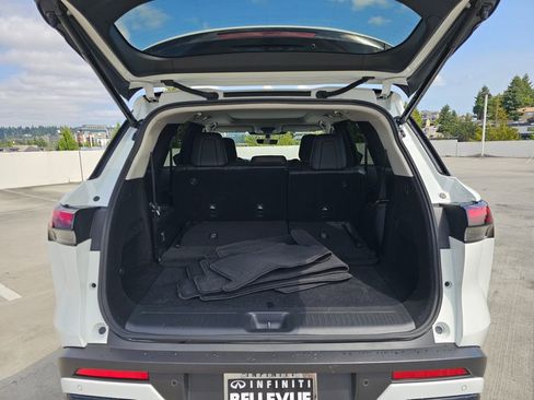 Certified 2024 INFINITI QX60 Pure image 20