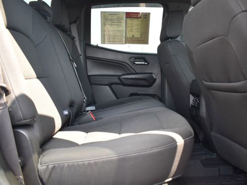 Used 2023 Chevrolet Colorado LT w/ LT Convenience Package II RWD image 14
