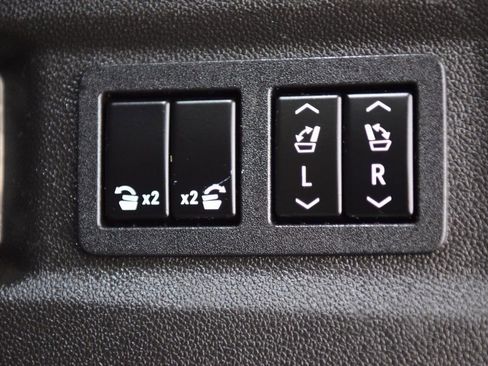 Used 2021 Chevrolet Tahoe Premier image 23