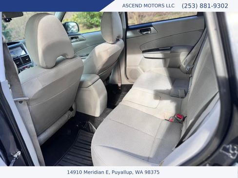 Used 2011 Subaru Forester 2.5X Premium image 10